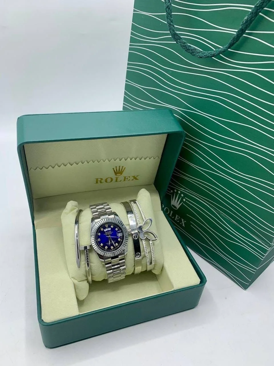 Affordable Rolex with bracelet set